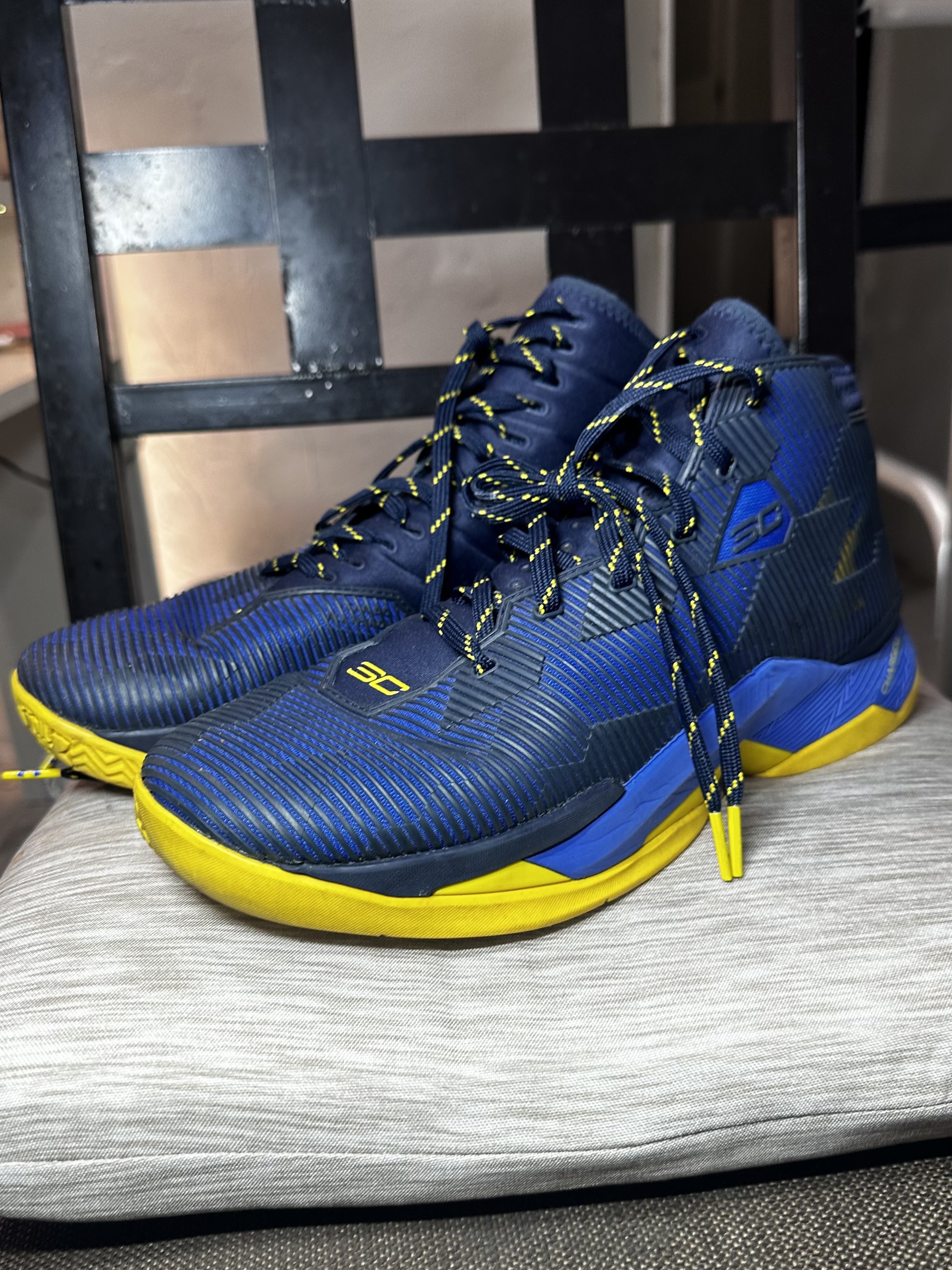 Under Armour Curry 2.5 “Dub Nation”